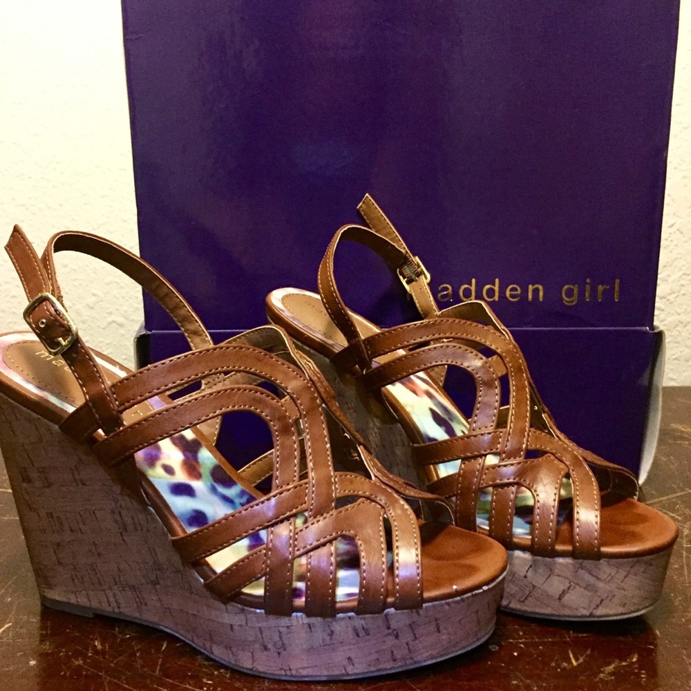 *** Sold*** Madden Girl Wedges 8
